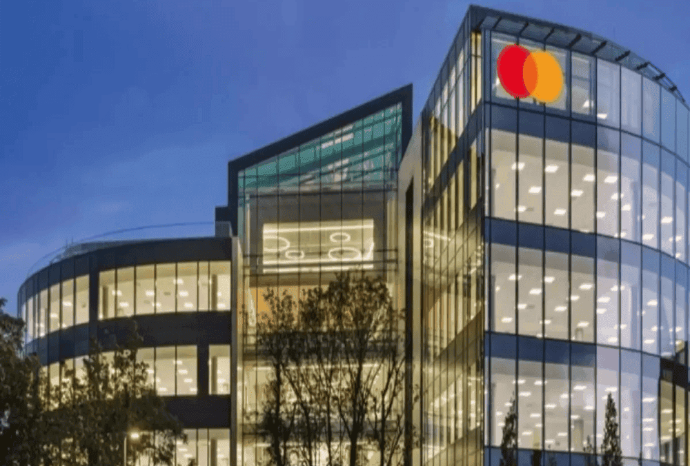 Ashish Kacholia का स्टॉक MasterCard के साथ समझौता करने के बाद 5% अपर सर्किट पर पहुंच गया।