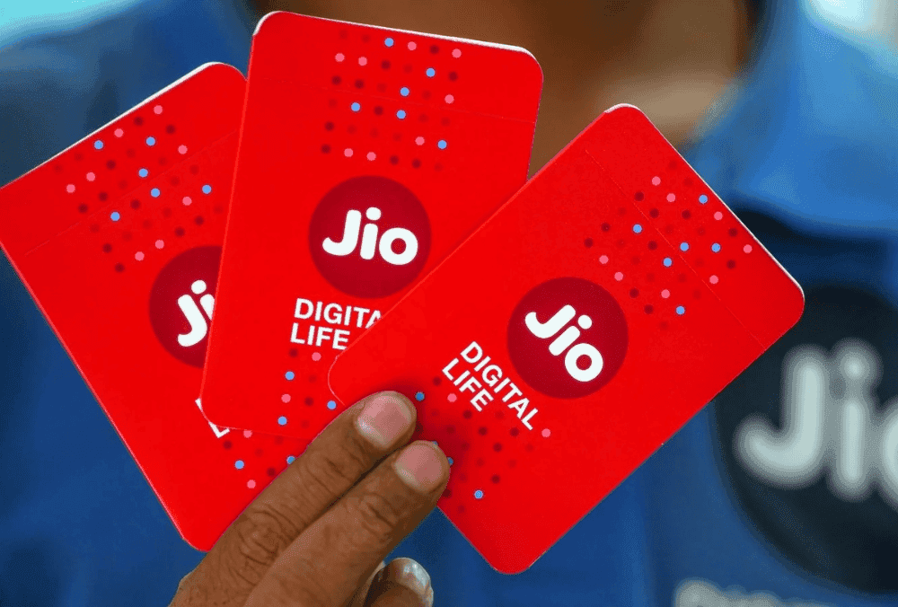 Telecom stock hits 20% upper circuit after it receives order worth ₹147 Cr from Jio