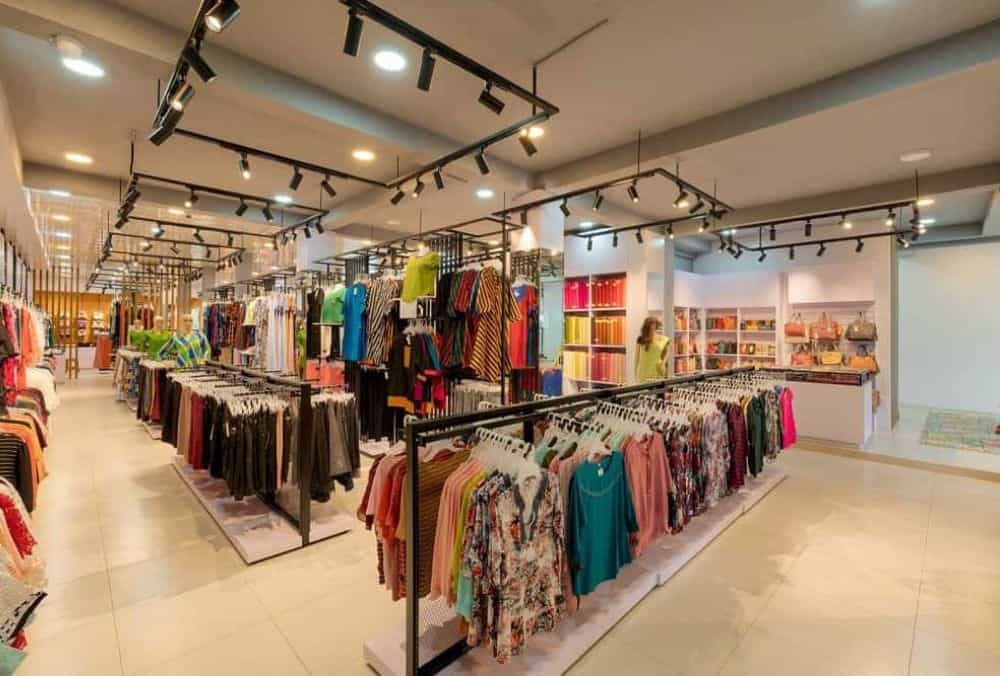 टेक्सटाइल स्टॉक्स 2024 के सबसे अधिक ROE और ROCE वाले ।