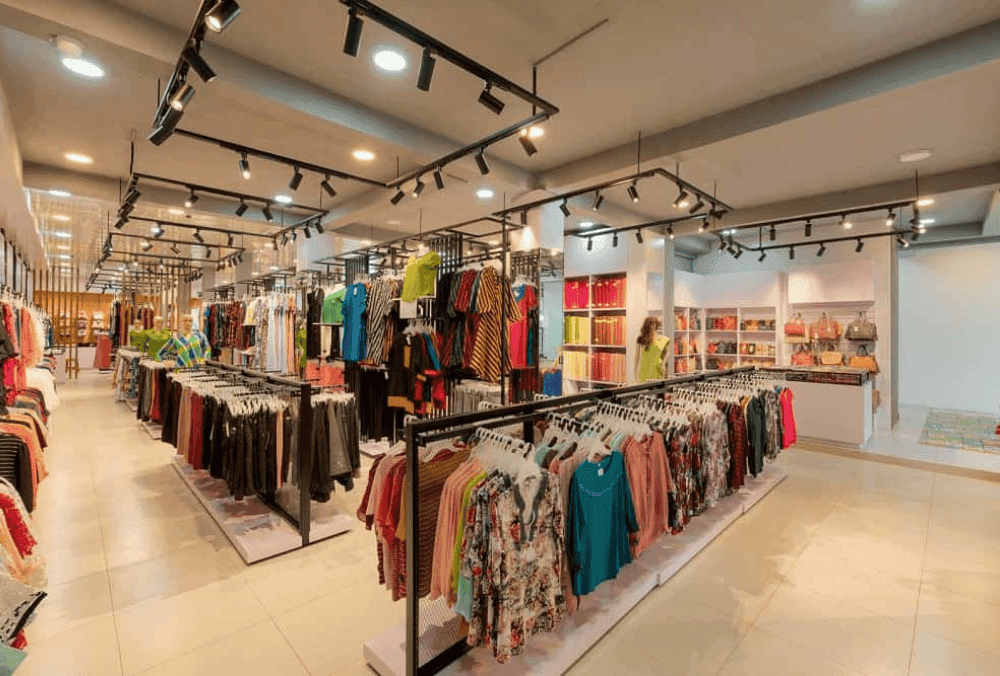 रिटेल स्टॉक में 10% की तेजी, कंपनी ने नेट प्रॉफिट में 37% वार्षिक वृद्धि दर्ज की।