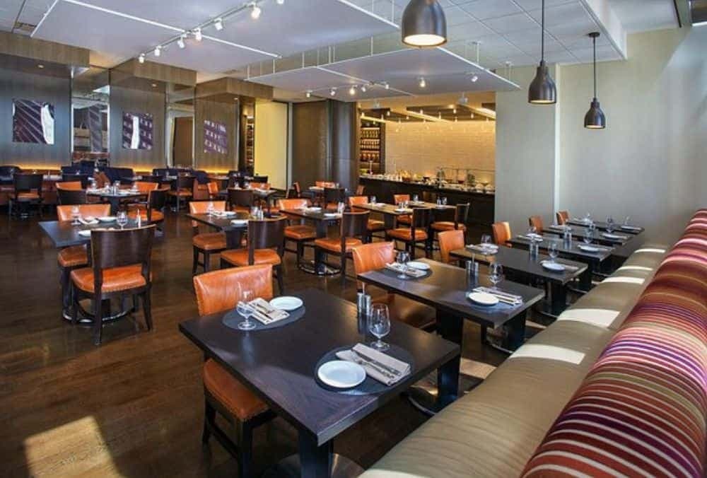Restaurant stock jumps 5% after it reports 56% YoY revenue growth