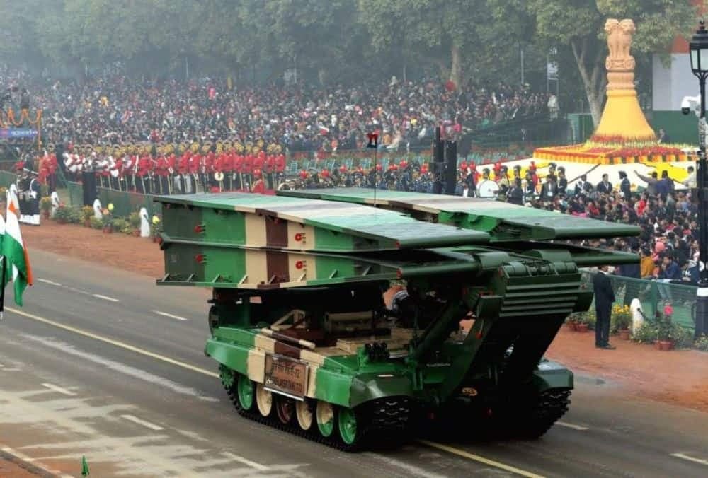 डिफेंस स्टॉक में 5% तेजी, कंपनी के महाराष्ट्र सरकार के साथ ₹12,000 करोड़ के MoU पर हस्ताक्षर के बाद।