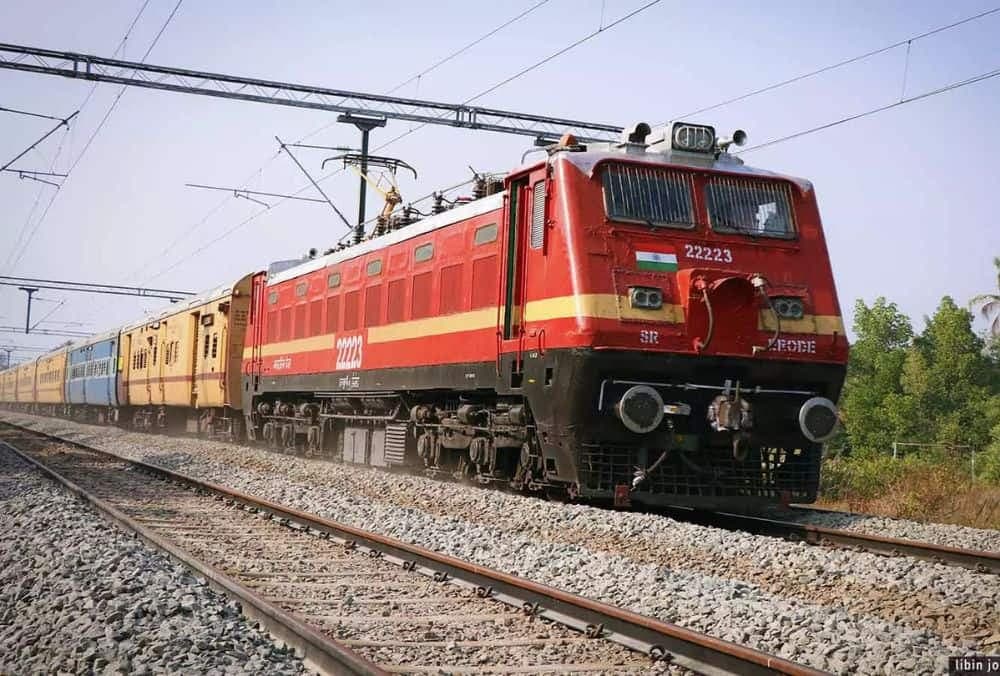Railway stock falls 9% despite reporting 19.5% YoY rise in net profits