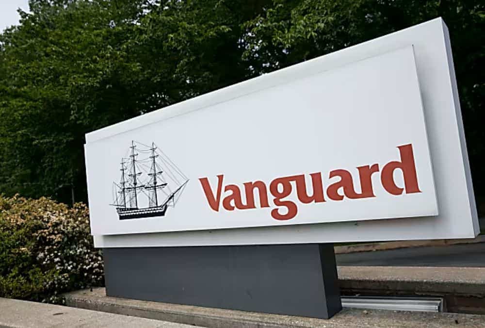 Vanguard Fund stocks with high ROE and ROCE to keep a watch on