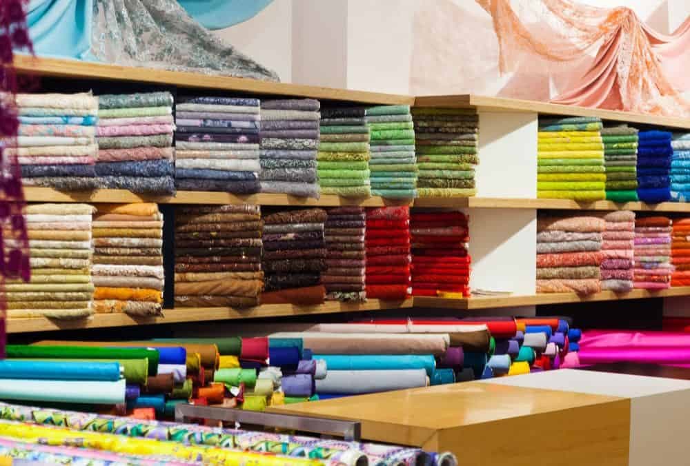 टेक्सटाइल स्टॉक 15% तक उछला, 1:1 बोनस इश्यू की घोषणा की।