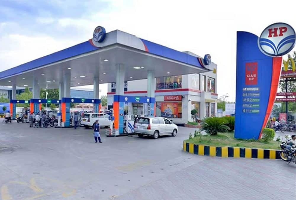 HPCL से ₹25 करोड़ का ऑर्डर मिलने के बाद रेलवे स्टॉक 10% उछला।