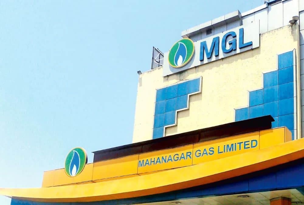 Mahanagar Gas: शेयर में 4% की तेजी, Oil India के साथ MoU साइन किया।