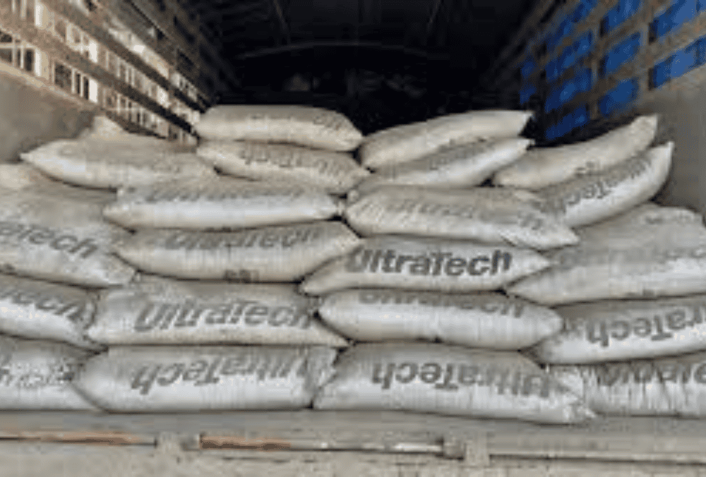 अल्ट्राटेक सीमेंट ने Star Cement में 8.69% हिस्सेदारी खरीदी, जिससे सीमेंट स्टॉक 5% उछला।