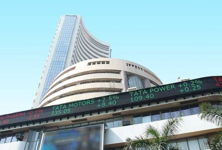 स्टॉक में 9.2% की बढ़त, कंपनी SME प्लेटफॉर्म से BSE और NSE के मुख्य बोर्ड पर स्थानांतरित हो रही है।